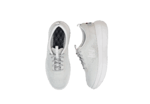 Biel silver - Kvinde - Kybun-sneakers er vist ovenfra og fra siden og har en lysegrå strikoverdel med strukturerede detaljer og tykke hvide såler, alt sammen på en hvid baggrund.