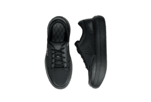 Et par Burgdorf black - Mand - kybun sneakers vist på en hvid baggrund, hvor den ene sko er vist ovenfra og den anden fra siden.